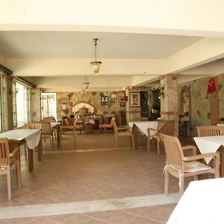 Barbaros Aparthotel