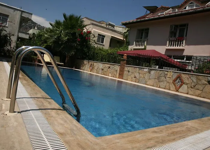 Barbaros Aparthotel